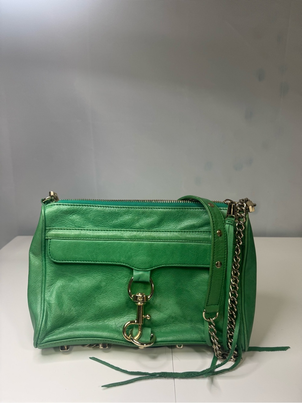 Green Leather Shoulder Bag with Chain Strap